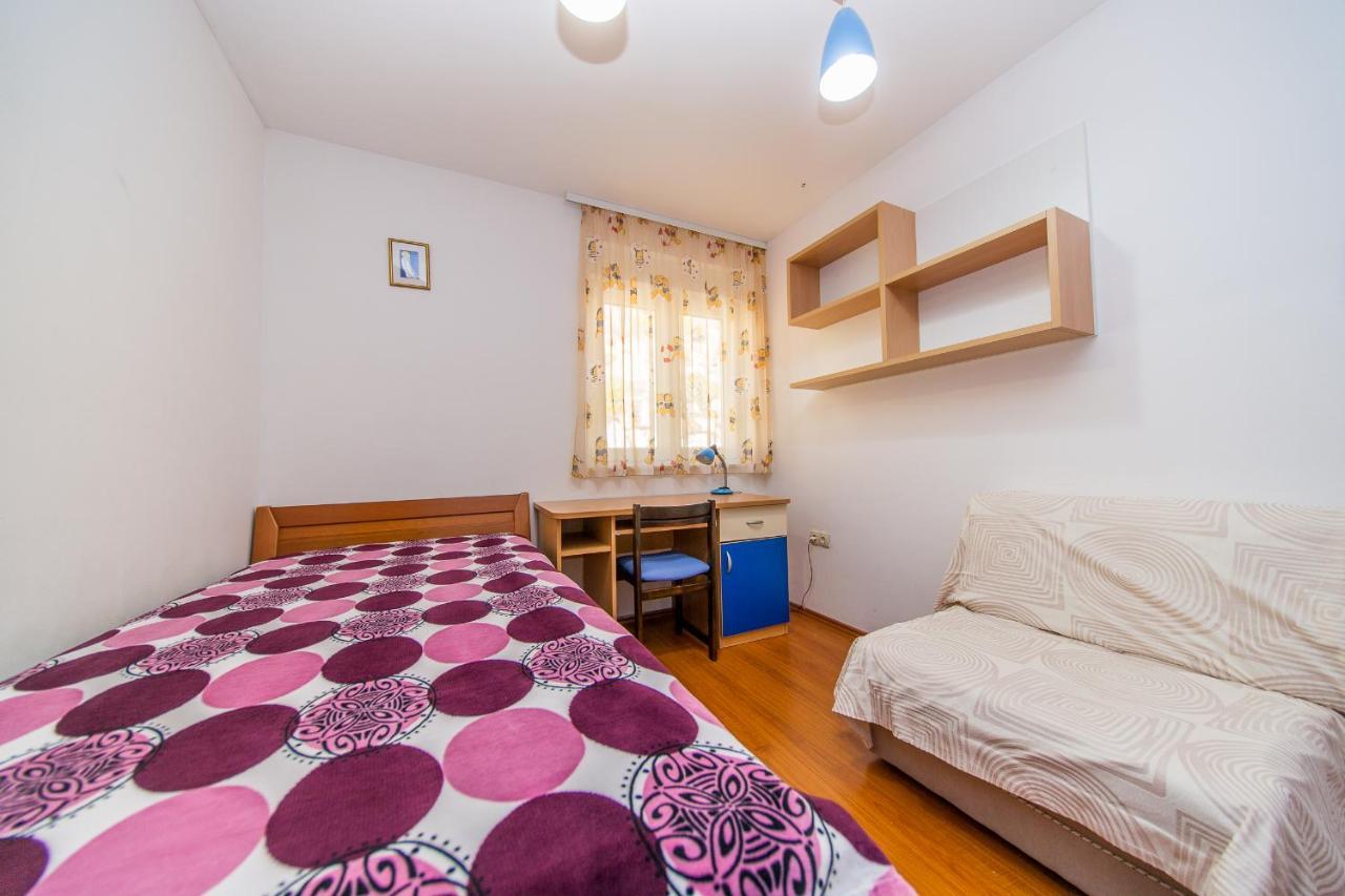 Apartment Luni ล็อควา โรโกซนิตซา ภายนอก รูปภาพ