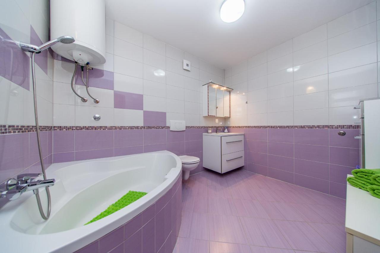 Apartment Luni ล็อควา โรโกซนิตซา ภายนอก รูปภาพ